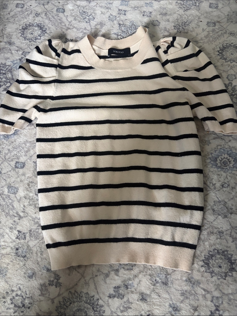 Dokotoo Cream & Black Striped Puff-Sleeve Crew Sweater